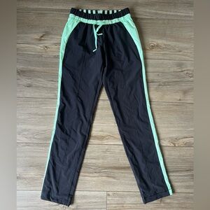 Lululemon Run Bandit Track Pants size 4